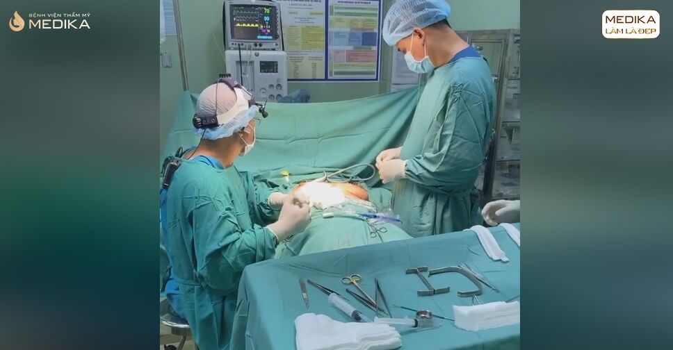 Nâng ngực chảy xệ ở Bệnh viện thẩm mỹ MEDIKA - Nangngucxe.vn